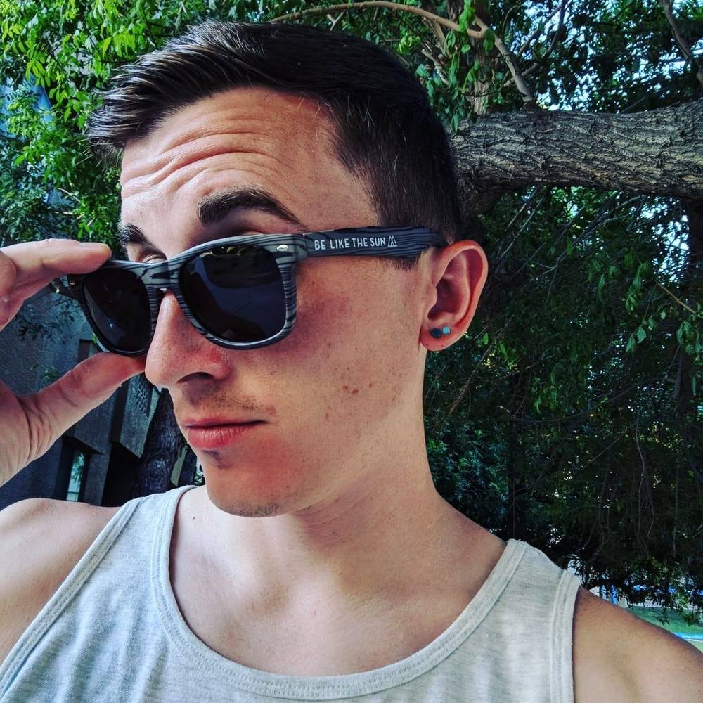 Meet your Posher, Shawn